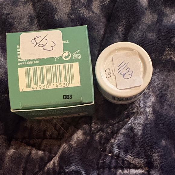 La Mer ****LAST DAY******* The Moisturizing Fresh Cream - 10ml - Picture 2 of 2